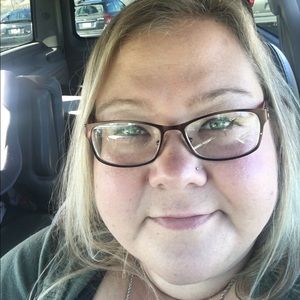 Meet your Posher, Tami